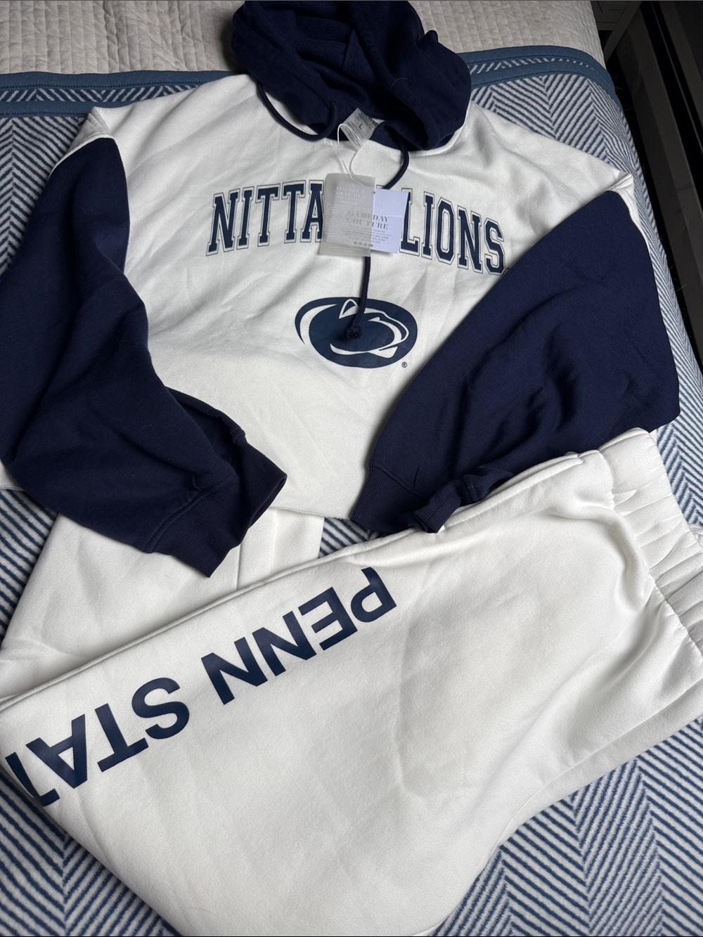 Penn State Nittany Lions Navy & White Hoodie + Joggers Set